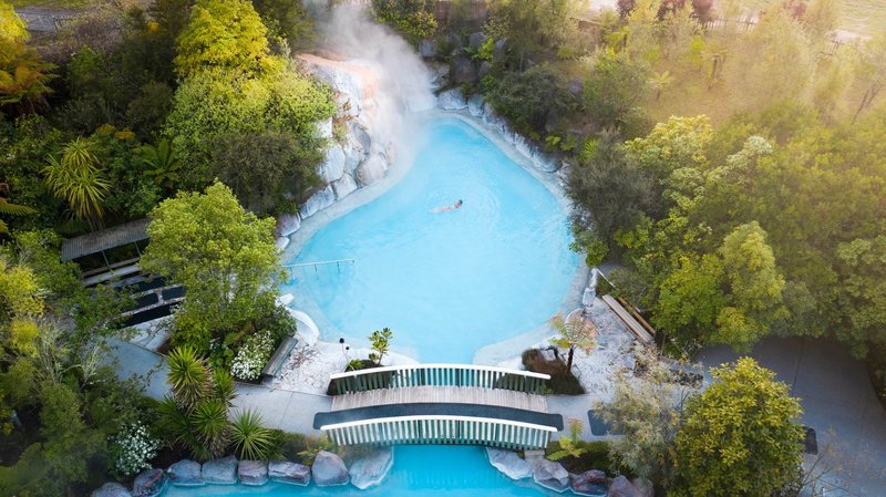 陶波温泉｜Wairakei Terraces & Thermal Health Spa